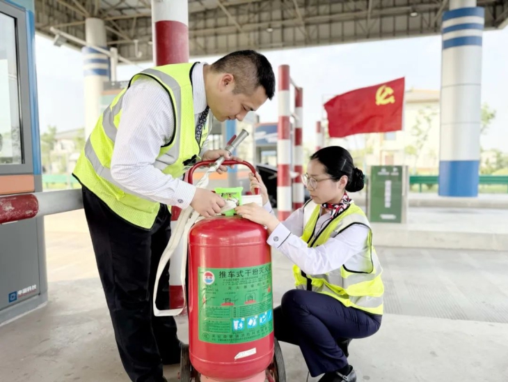 密織防護(hù)網(wǎng) 筑牢安全生產(chǎn)屏障